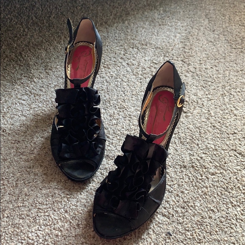 Black Poetic Licence Heels